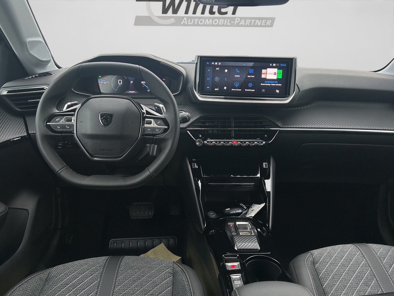 Bild 8 von Peugeot Neuer 208 PureTech 1.2 Allure