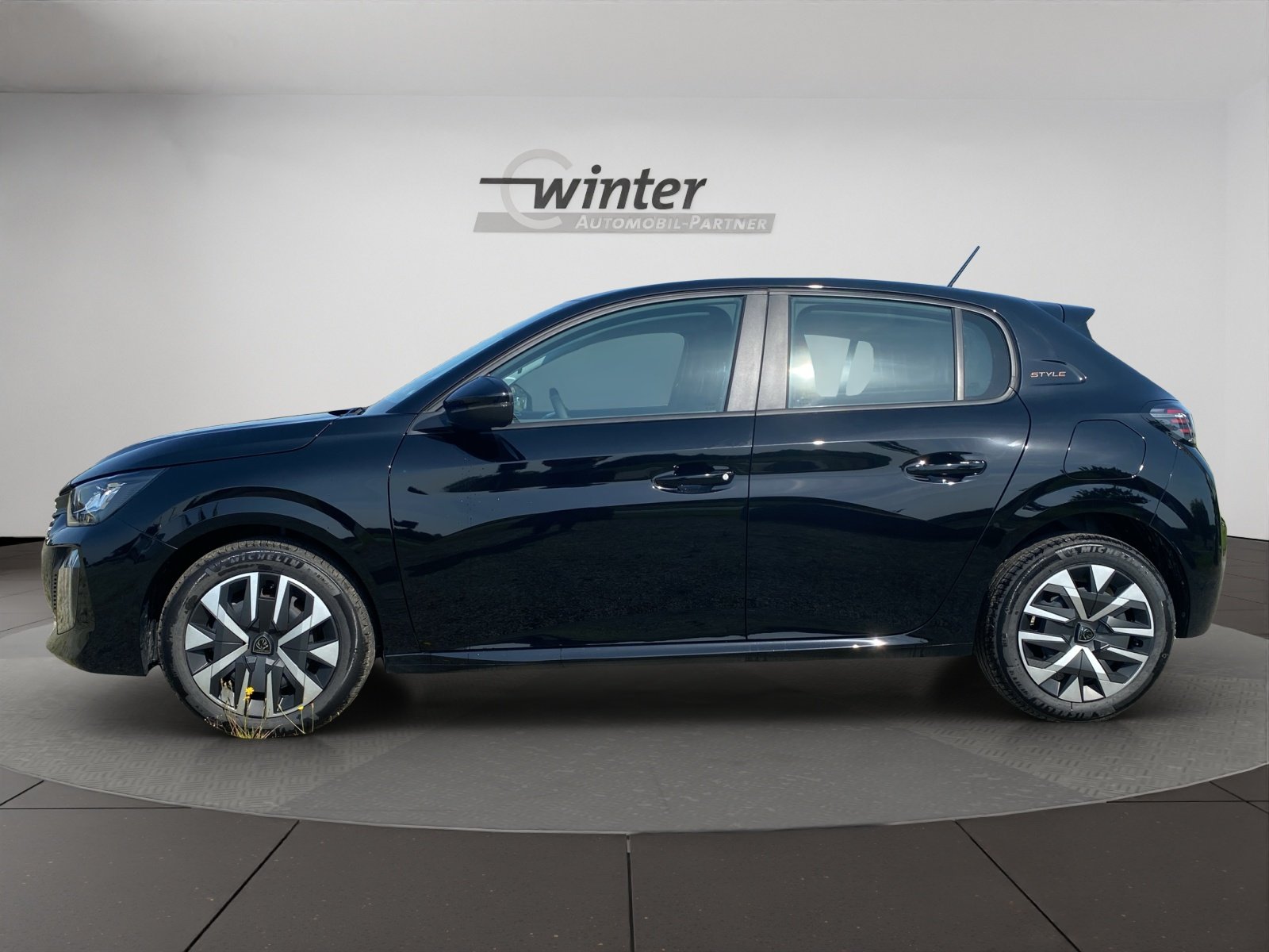 Bild 2 von Peugeot 208 STYLE 1.2 PURETECH