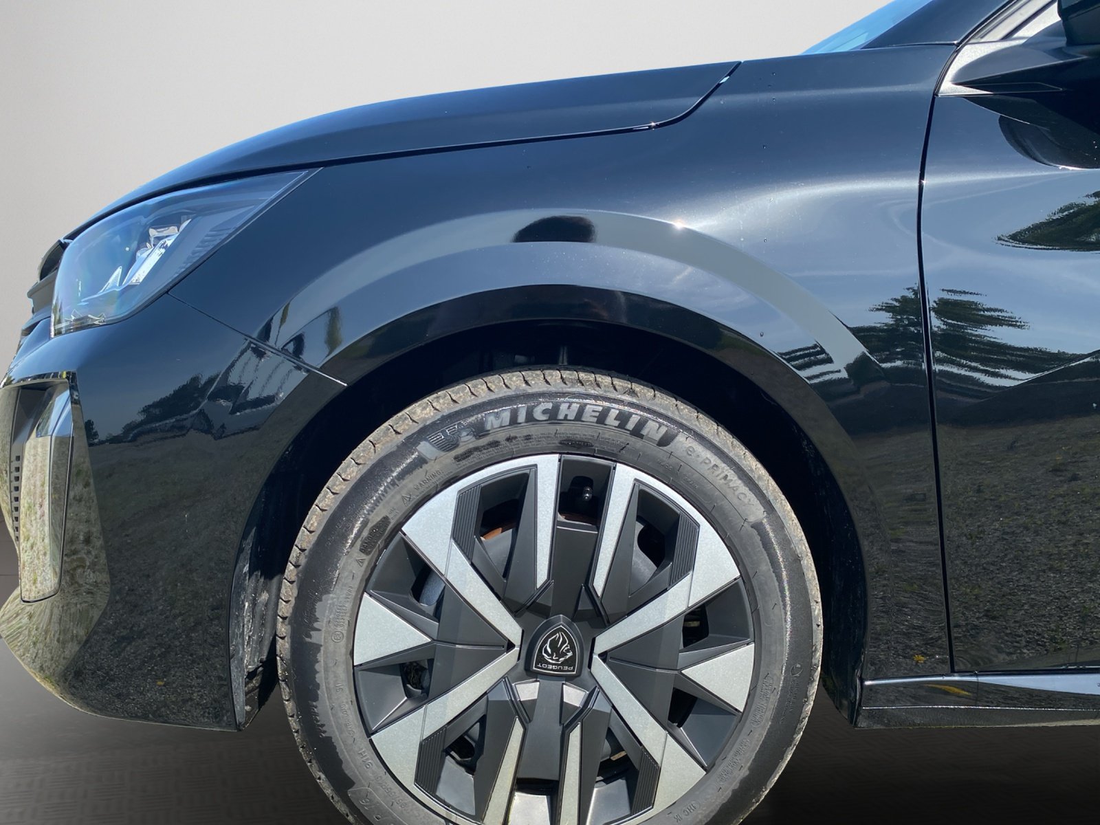 Bild 4 von Peugeot 208 STYLE 1.2 PURETECH