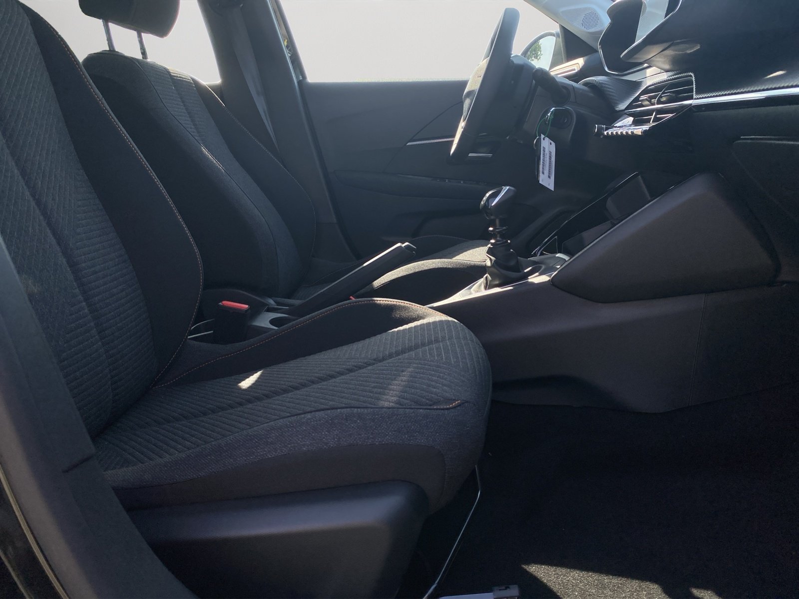 Bild 5 von Peugeot 208 STYLE 1.2 PURETECH