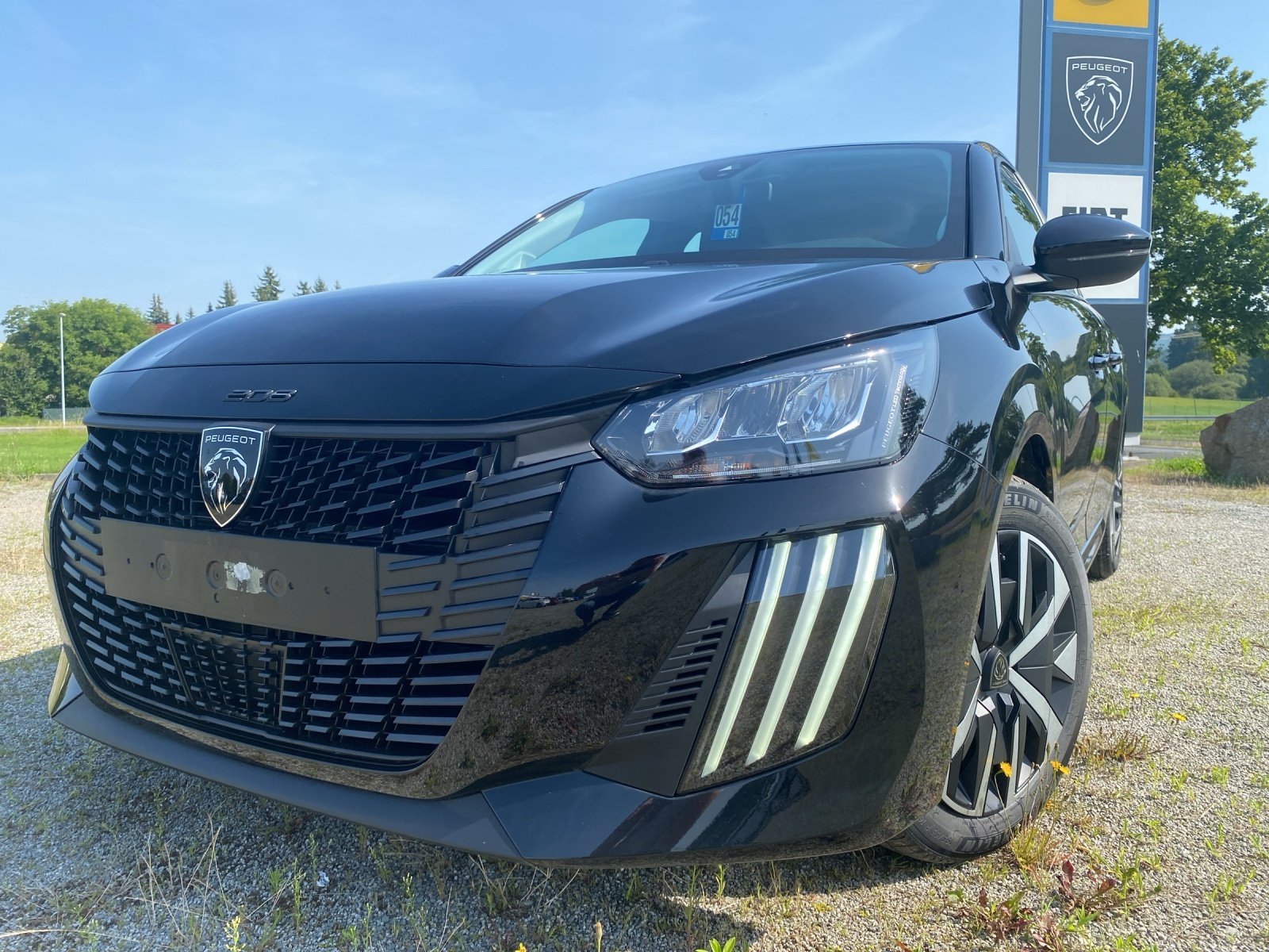 Bild 15 von Peugeot 208 STYLE 1.2 PURETECH