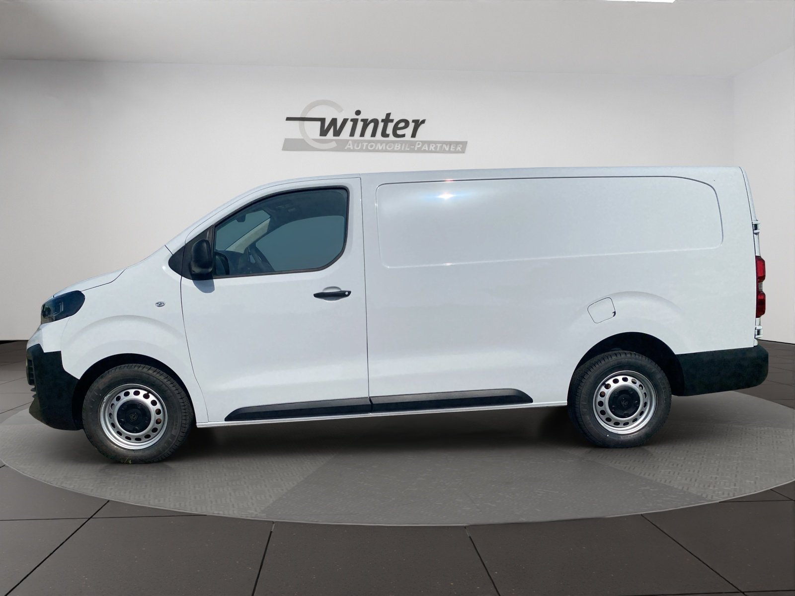 Bild 2 von Peugeot Expert Kastenwagen L2 BLUE HDI 145