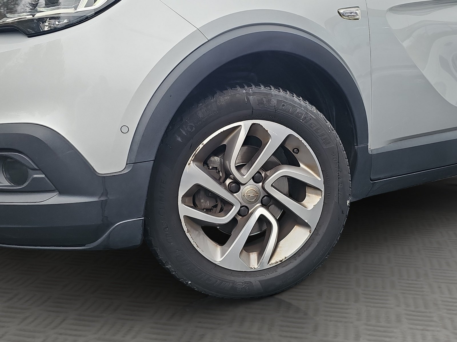 Bild 2 von Opel Crossland X  1.2 Turbo