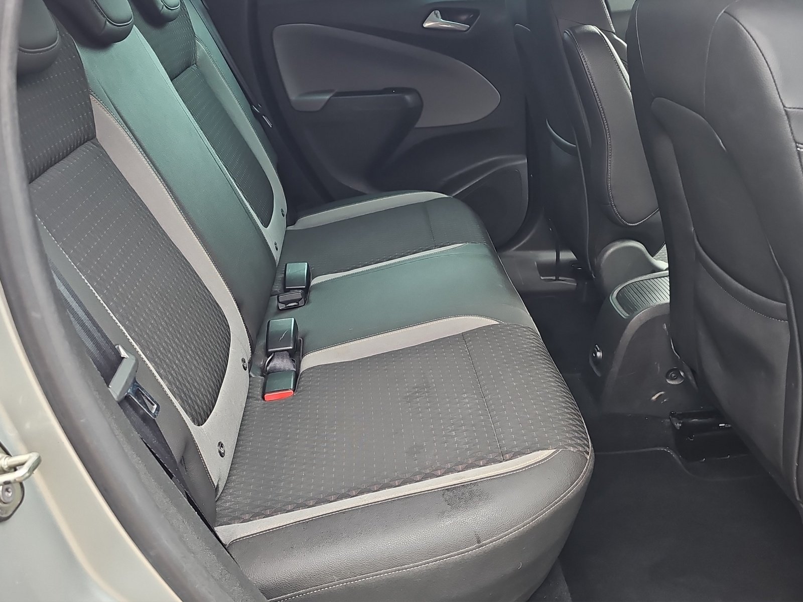 Bild 6 von Opel Crossland X  1.2 Turbo