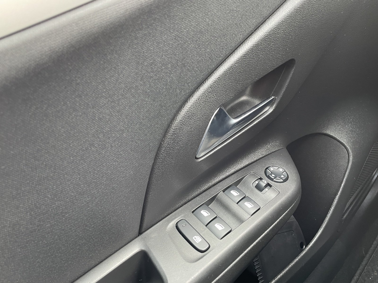 Bild 11 von Opel Corsa-F 1.2 Turbo Edition