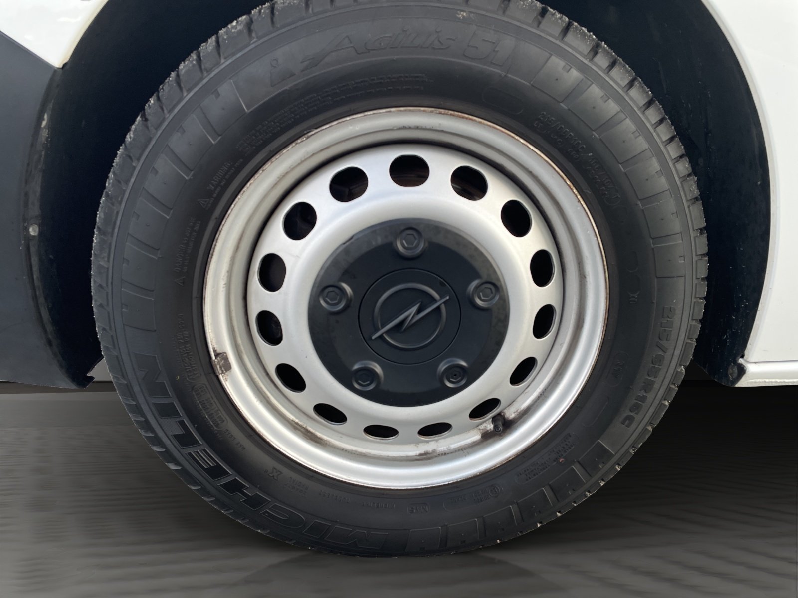 Bild 4 von Opel Vivaro Cargo Edition (L3) 2.0 Diesel 6G