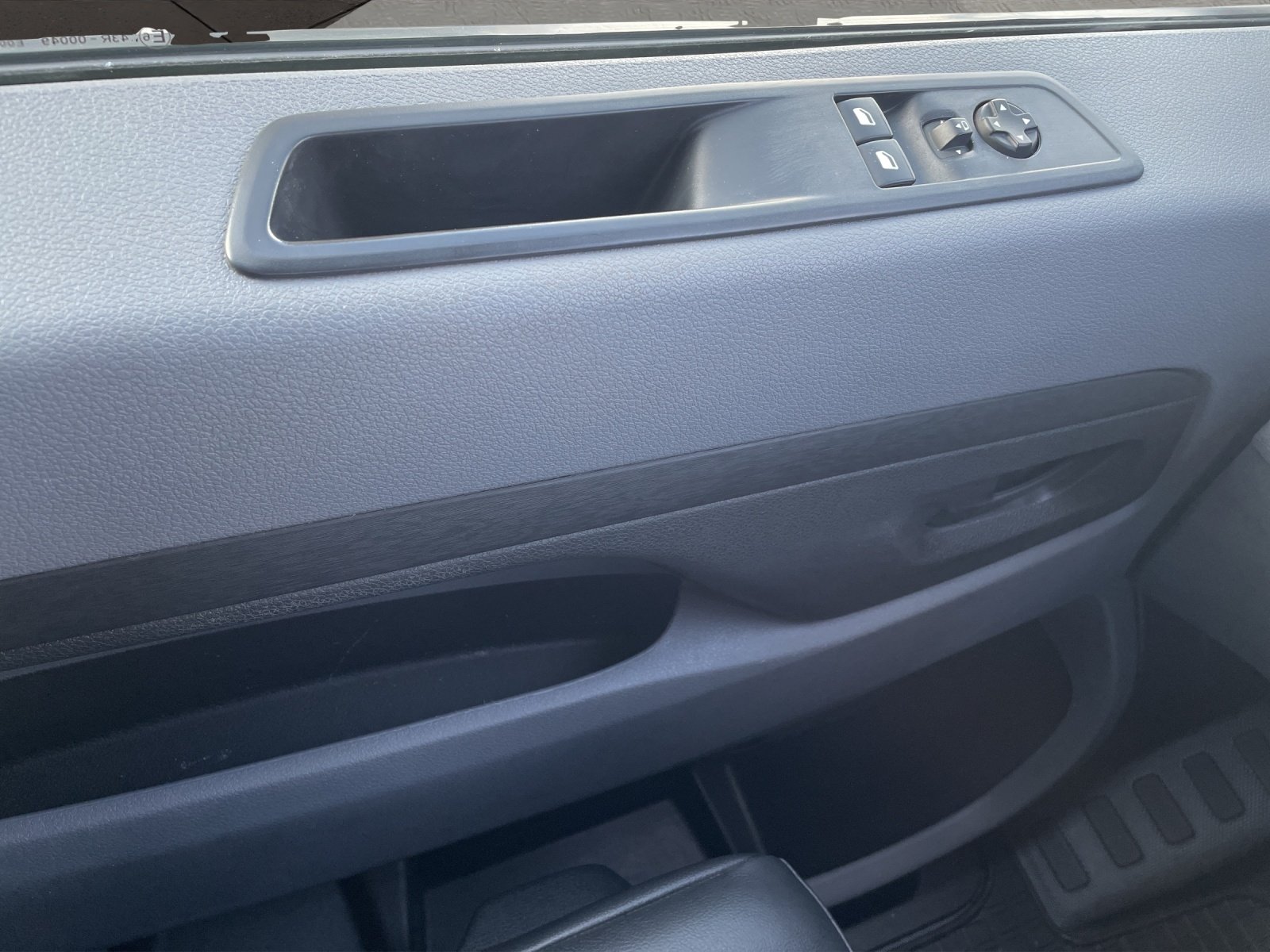 Bild 11 von Opel Vivaro Cargo Edition (L3) 2.0 Diesel 6G