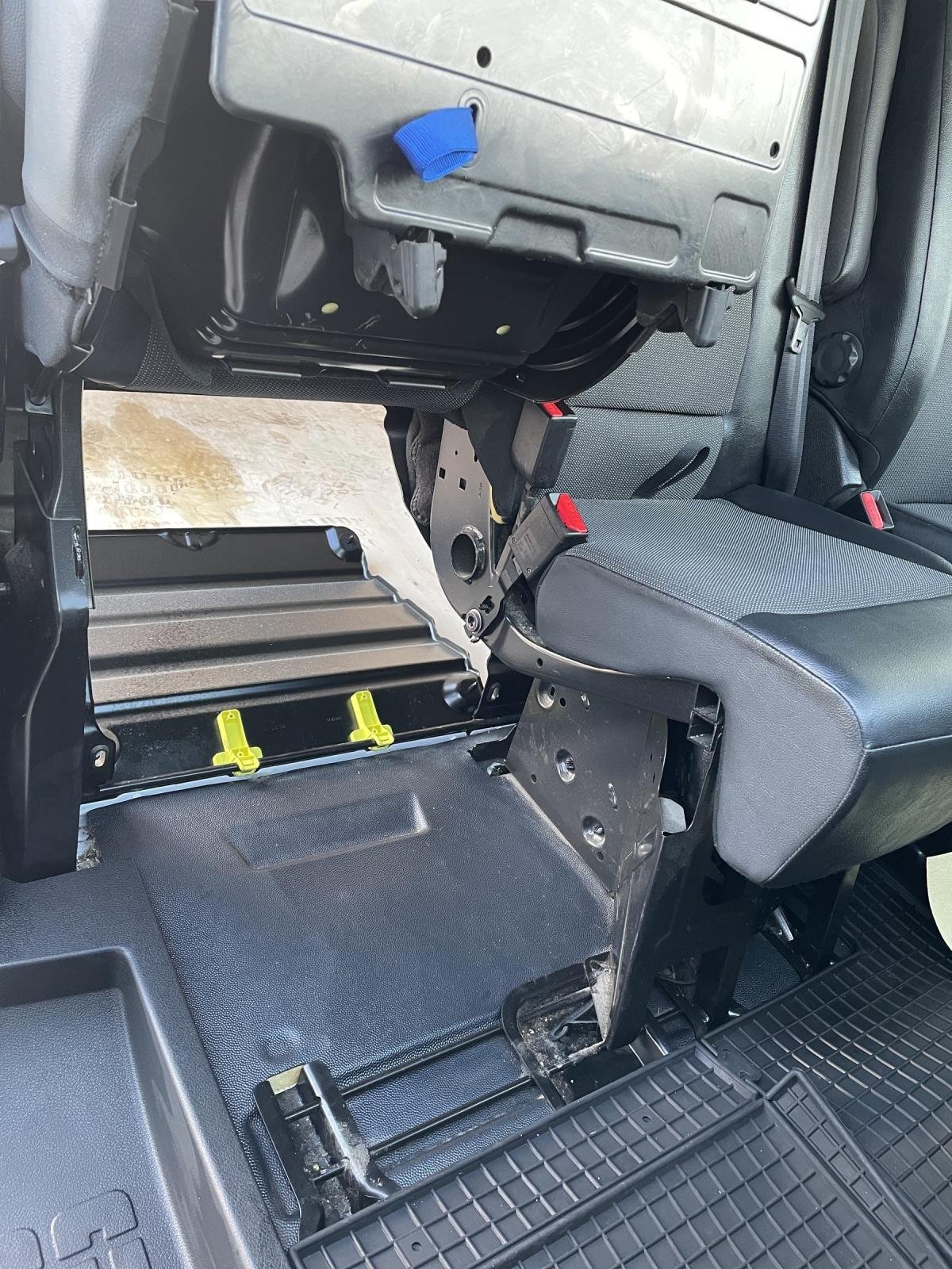 Bild 15 von Opel Vivaro Cargo Edition (L3) 2.0 Diesel 6G