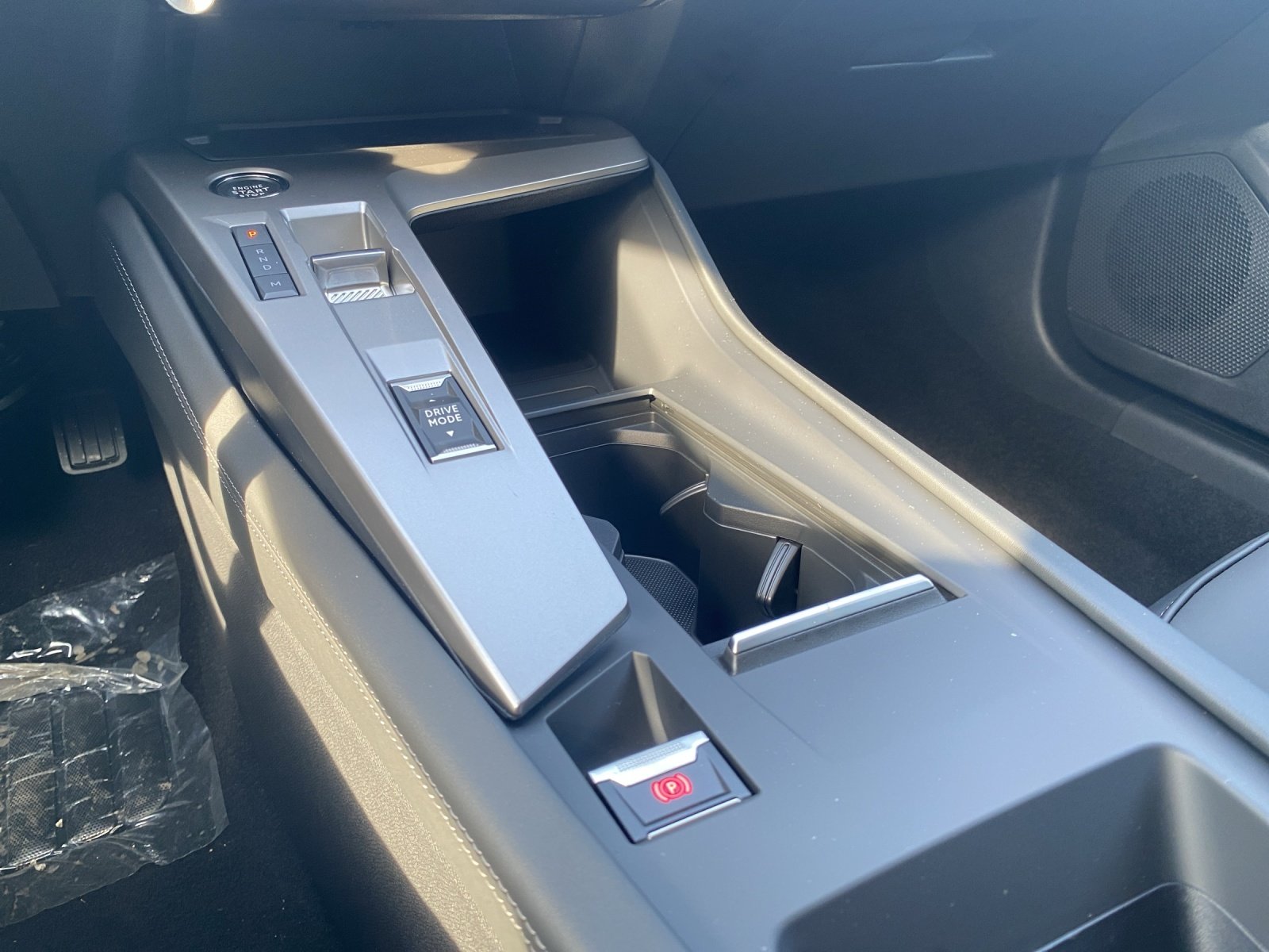 Bild 14 von Peugeot 308 SW ALLURE HYBRID 136