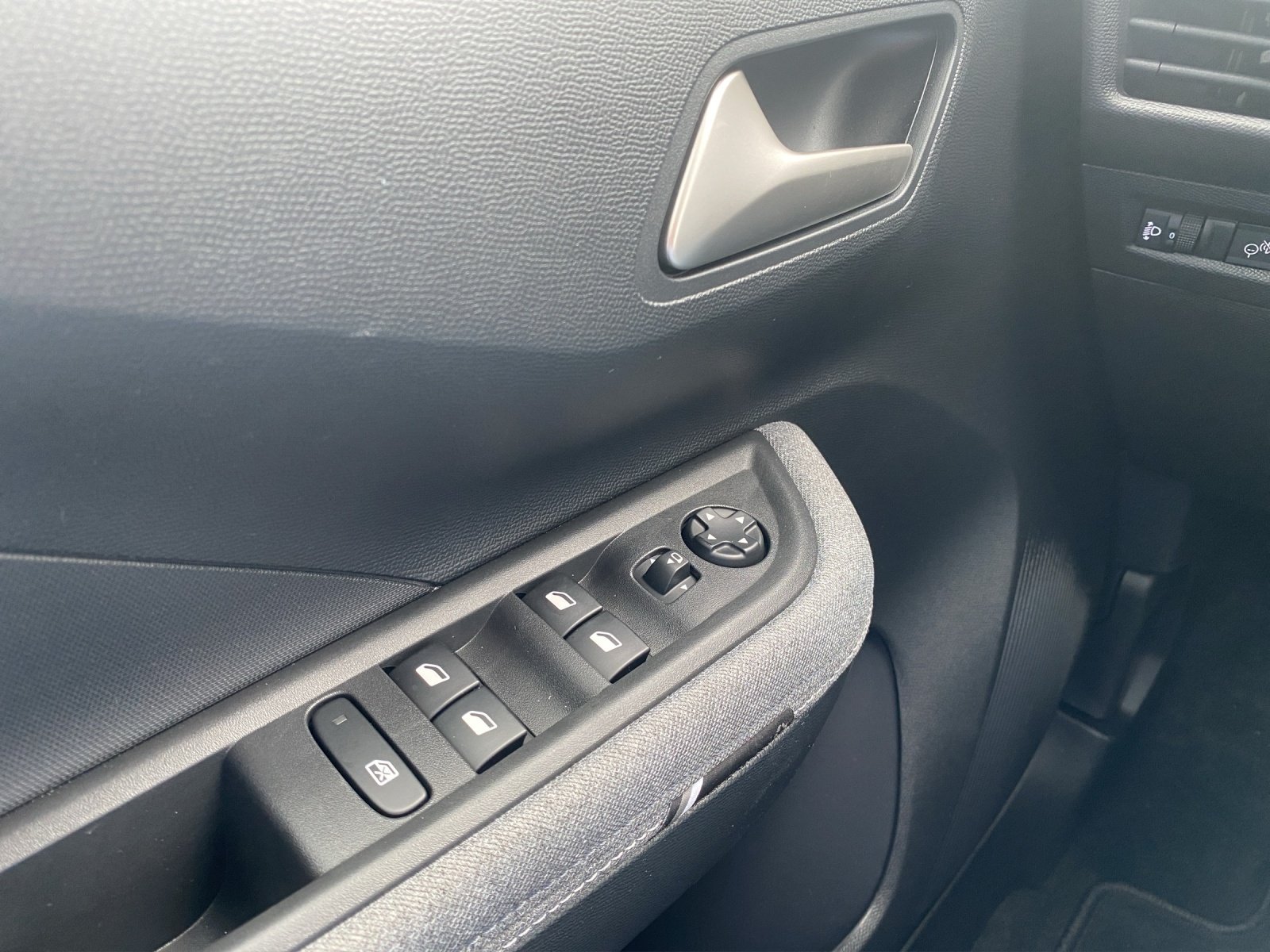 Bild 11 von Opel Frontera GS 1.2 Hybrid 107kW (145PS)