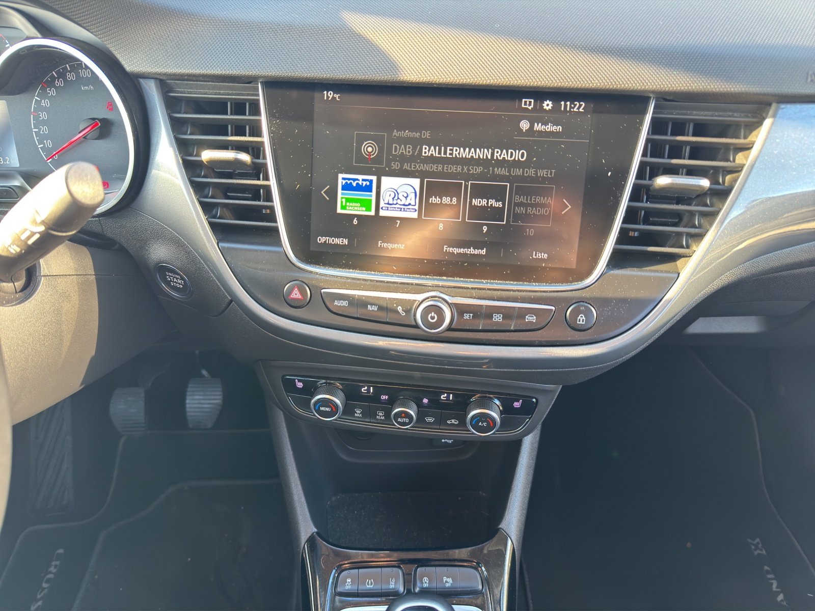 Bild 10 von Opel Crossland X 1.2 Turbo