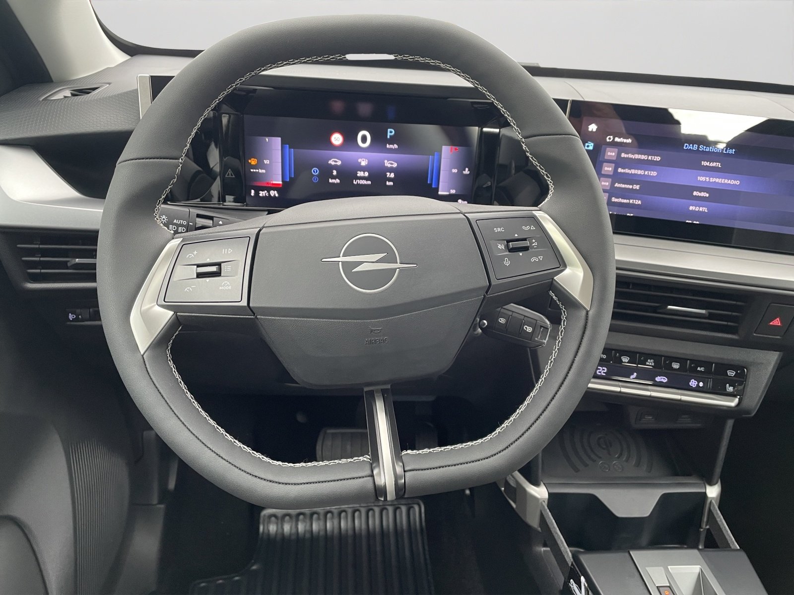 Bild 9 von Opel Frontera Edition 1.2 Turbo 48V Hybrid