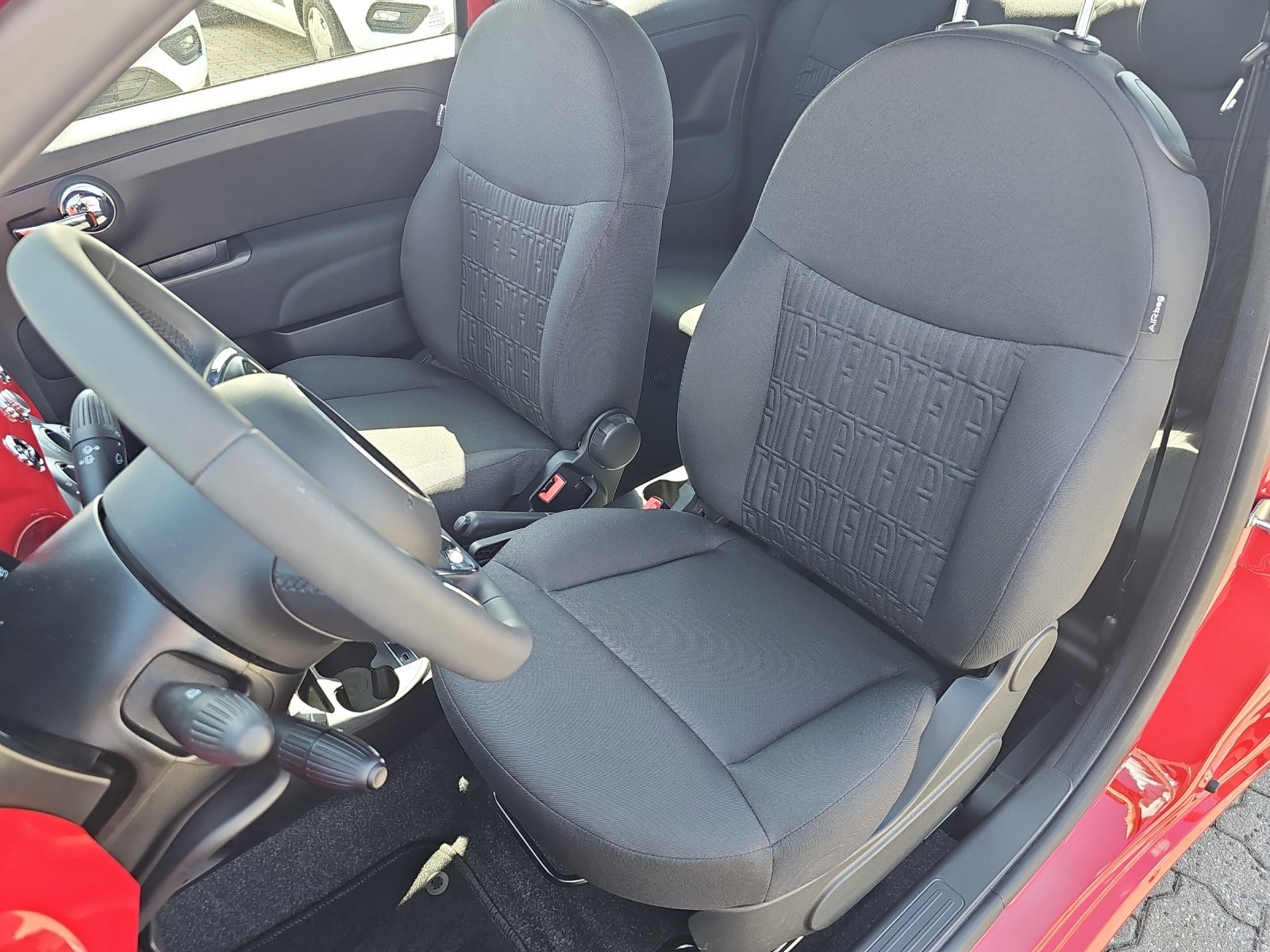 Bild 14 von Fiat 500  1.0 Mild Hybrid