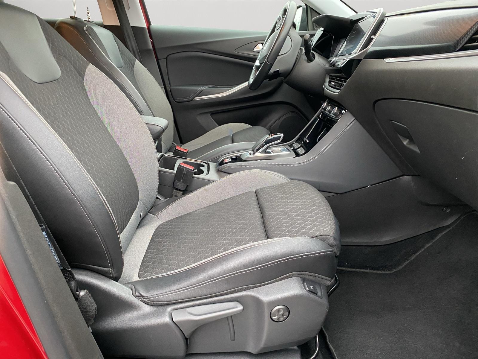 Bild 7 von OPEL Grandland 1.6 Turbo Plug-In-Hybrid GS LINE LED/K