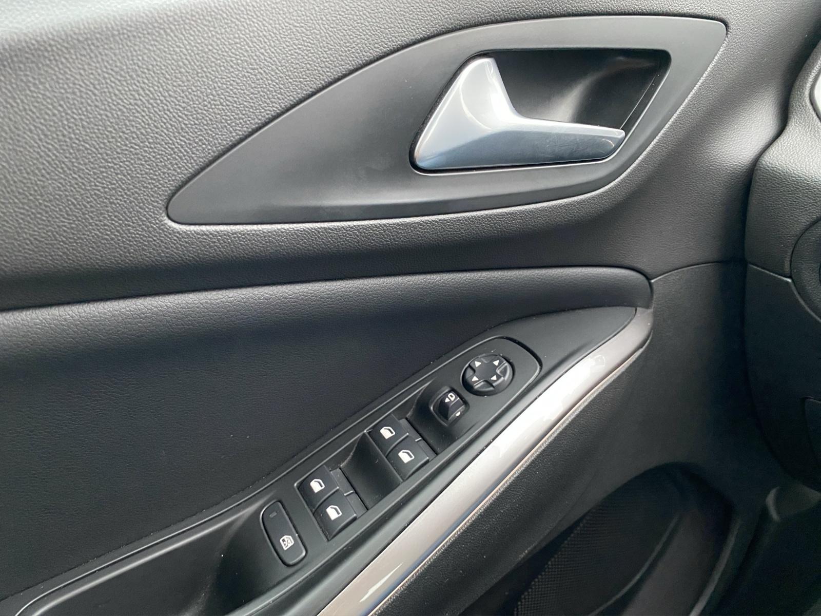 Bild 11 von OPEL Grandland 1.6 Turbo Plug-In-Hybrid GS LINE LED/K