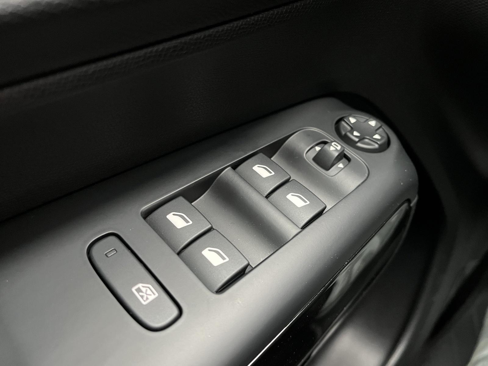 Bild 11 von CITROEN C5 Aircross 1.2 PureTech Feel Pack LED/DAB+/KAME