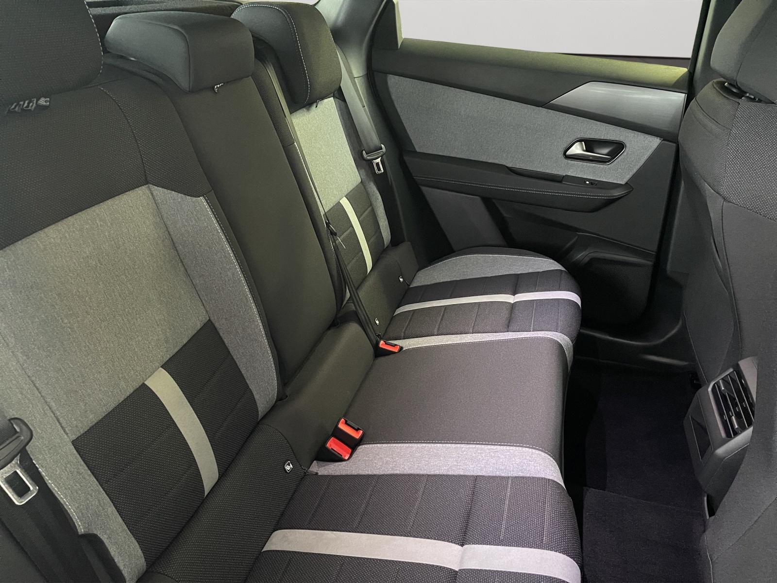 Bild 6 von OPEL Grandland 1.2 Turbo Mild-Hybrid Edition LED/NA