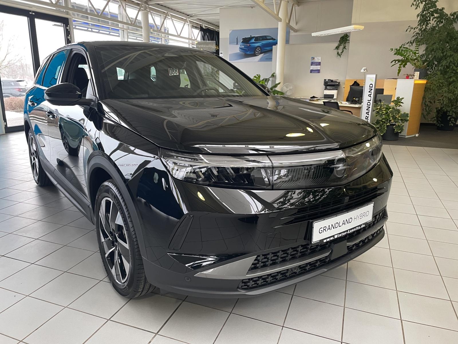 Bild 15 von OPEL Grandland 1.2 Turbo Mild-Hybrid Edition LED/NA