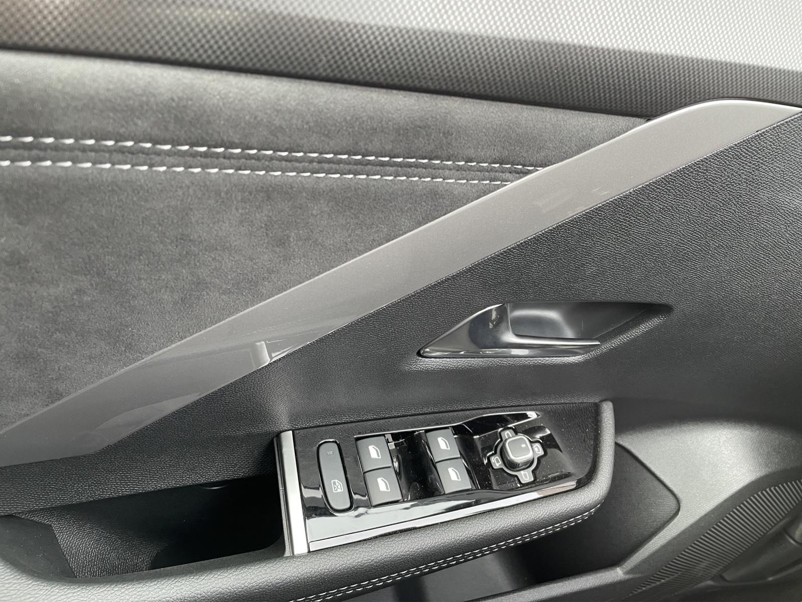 Bild 11 von OPEL Astra-L Ultimate 1.2 Turbo IRMSCHER KIT/NAVI/KAM