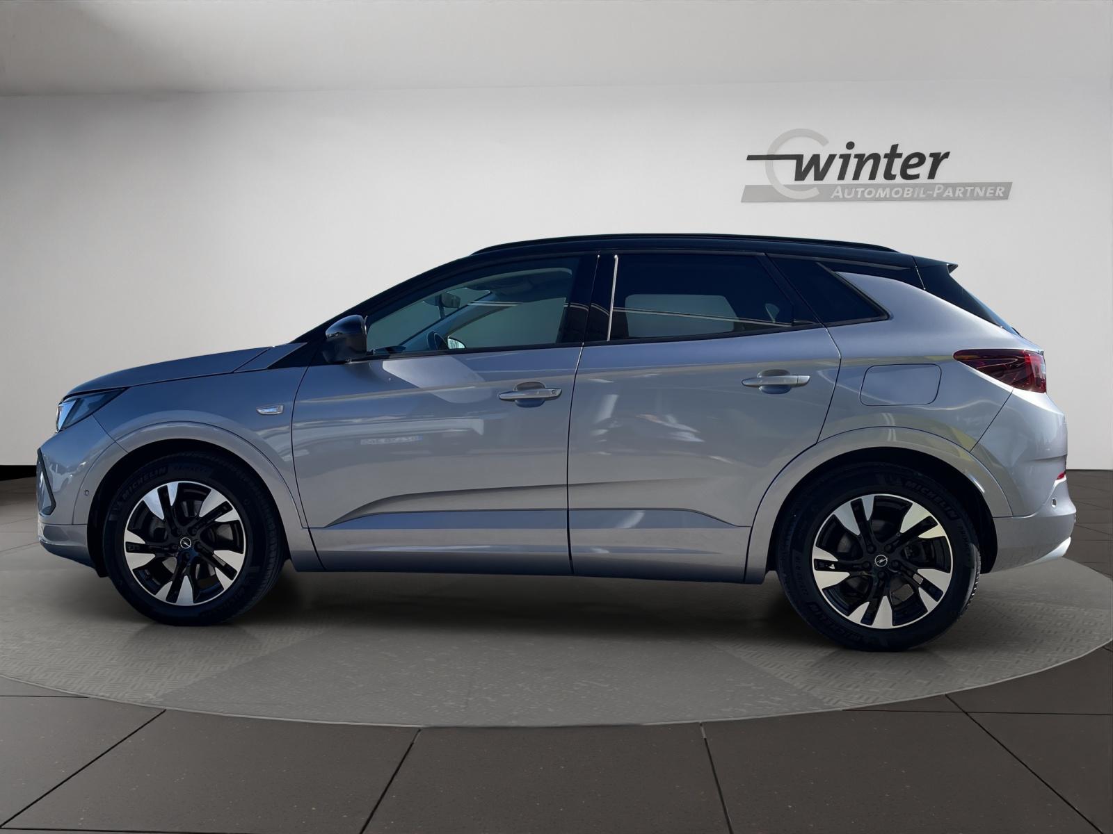 Bild 2 von OPEL Grandland 1.6 Turbo Plug-In-Hybrid Ultimate LED-