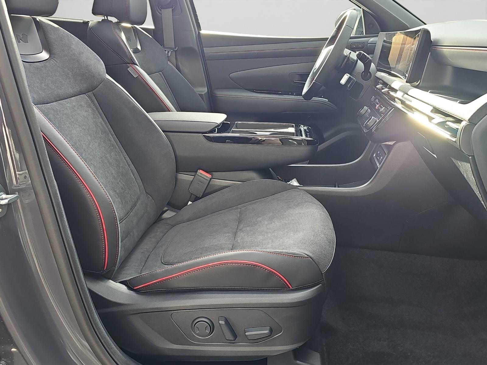 Bild 7 von HYUNDAI Tucson 1.6 4WD Hybrid N-Line X/Pano/Matrix