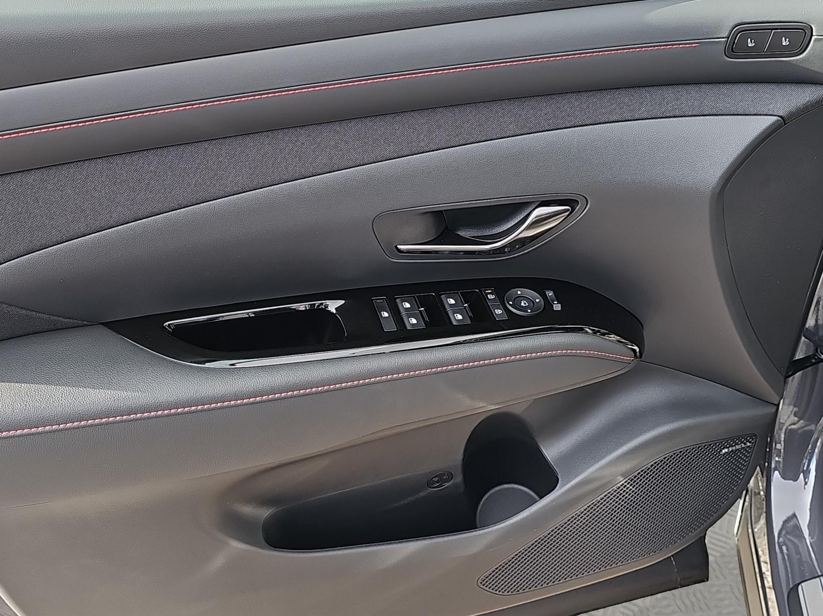 Bild 12 von HYUNDAI Tucson 1.6 4WD Hybrid N-Line X/Pano/Matrix