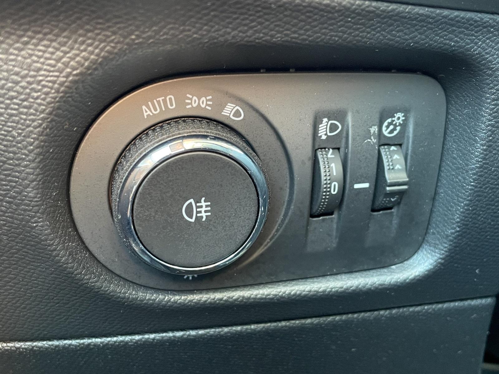 Bild 12 von OPEL Mokka 1.2 Turbo Edition NAVI/SHZ/KAMERA/ALU/DAB