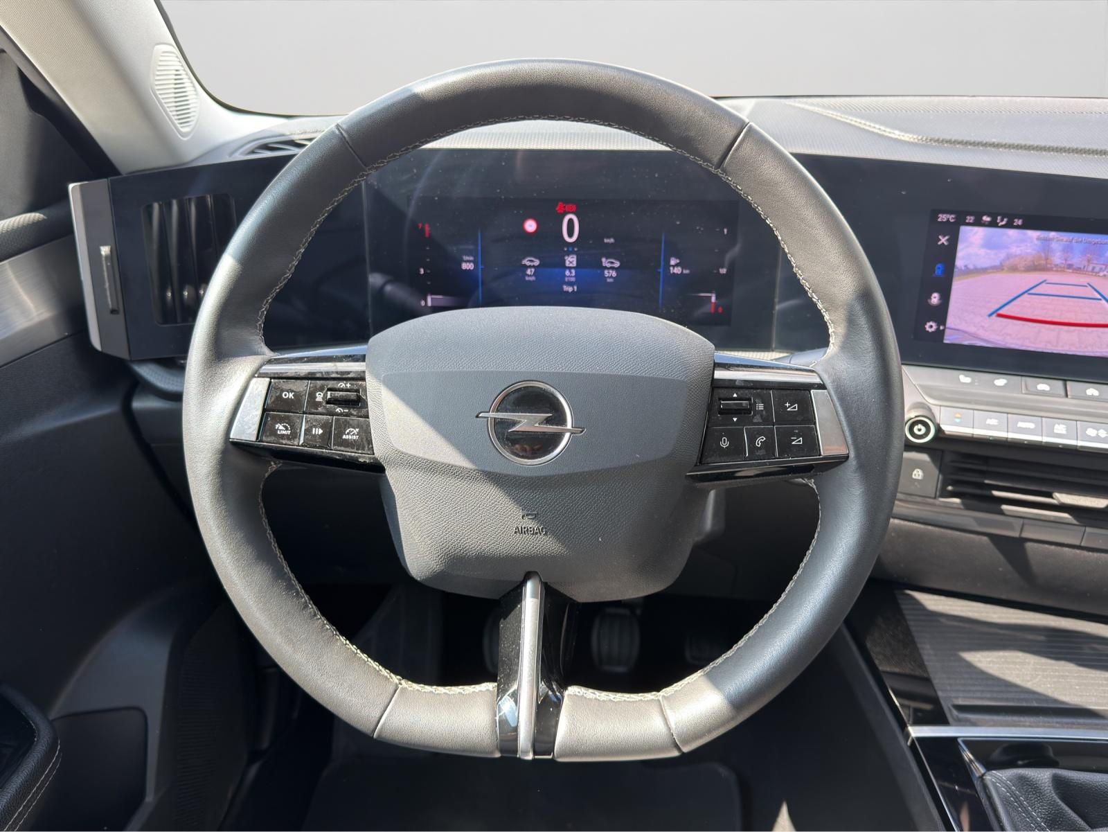 Bild 9 von OPEL Astra 1.2T 6-Gang Elegance LED/SHZ/LHZ/KAMERA