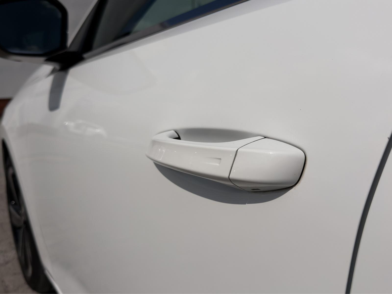 Bild 13 von OPEL Astra 1.2T 6-Gang Elegance LED/SHZ/LHZ/KAMERA