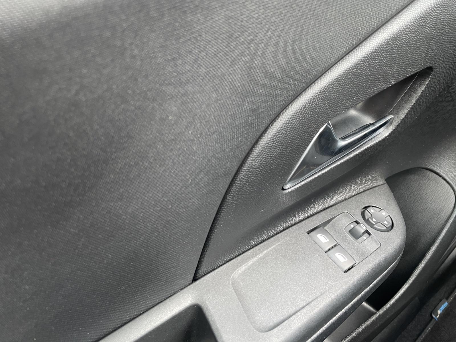 Bild 11 von OPEL Corsa-F Edition Elektro LED/Kamera/DAB/Multimedi