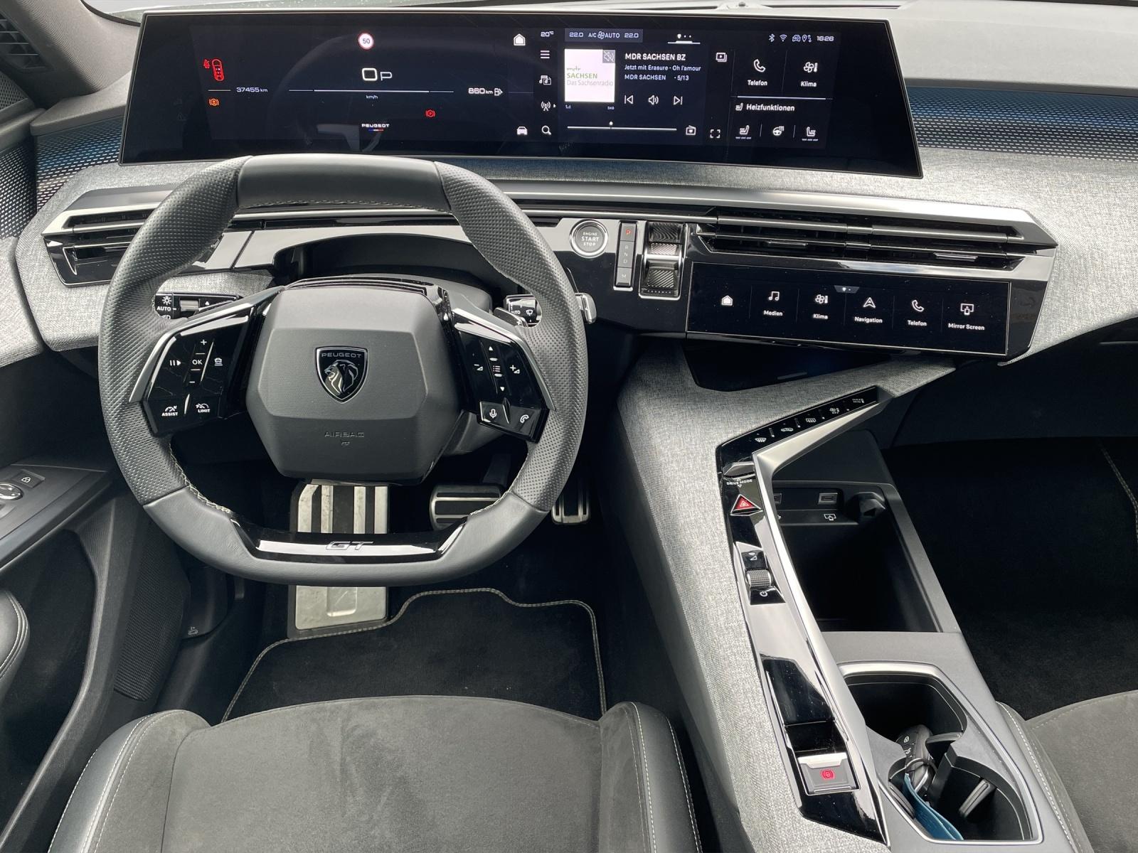 Bild 8 von PEUGEOT Neuer 5008 GT HYBRID 136 e-DSC6 SHZ/LHZ/LED/NA