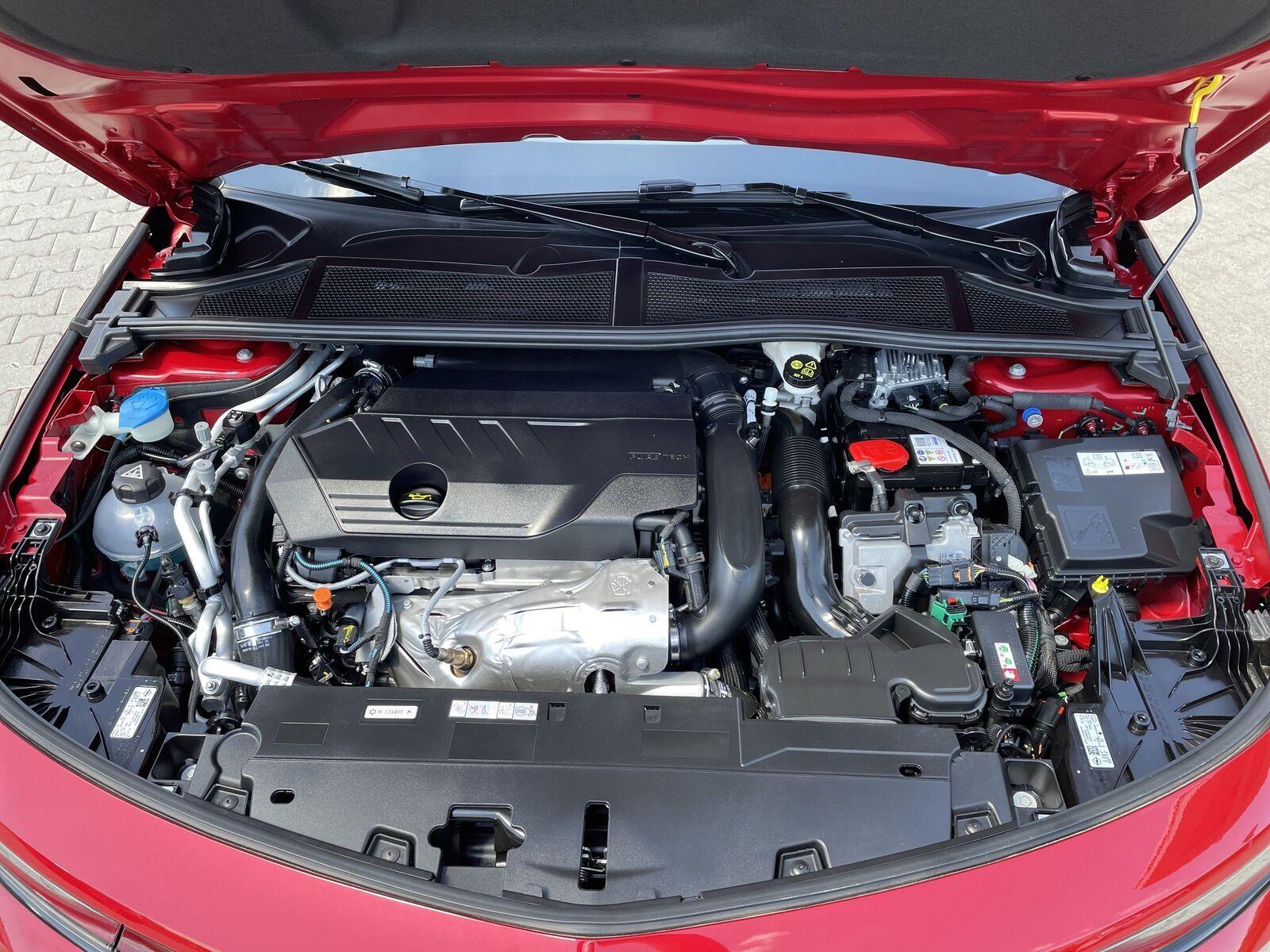 Bild 3 von OPEL Astra 1.6 Turbo, PHEV 132 kW (180 PS) GS Line