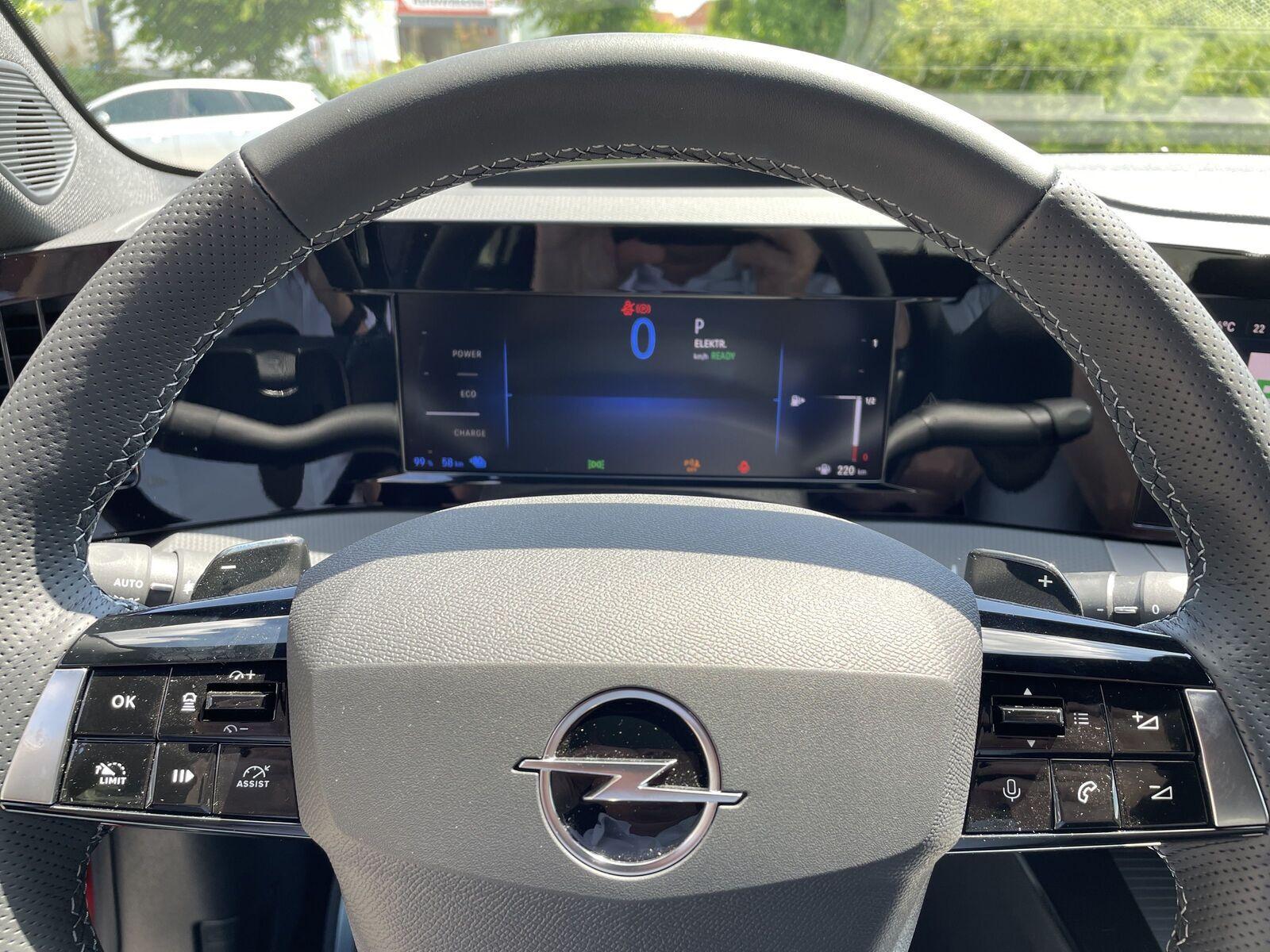 Bild 15 von OPEL Astra 1.6 Turbo, PHEV 132 kW (180 PS) GS Line