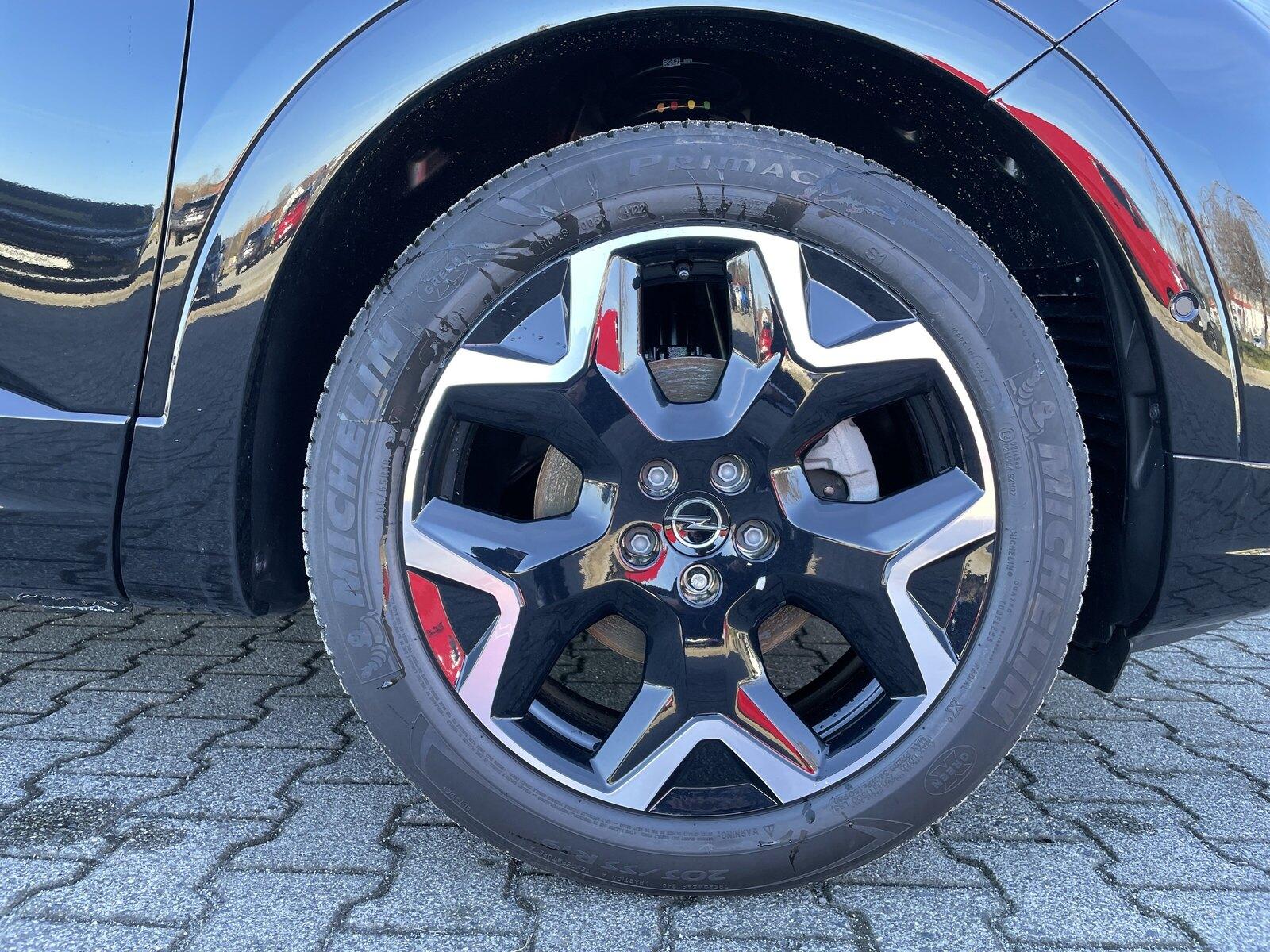 Bild 11 von OPEL Grandland 1.2 Turbo Ultimate NightVision/LEDER/A