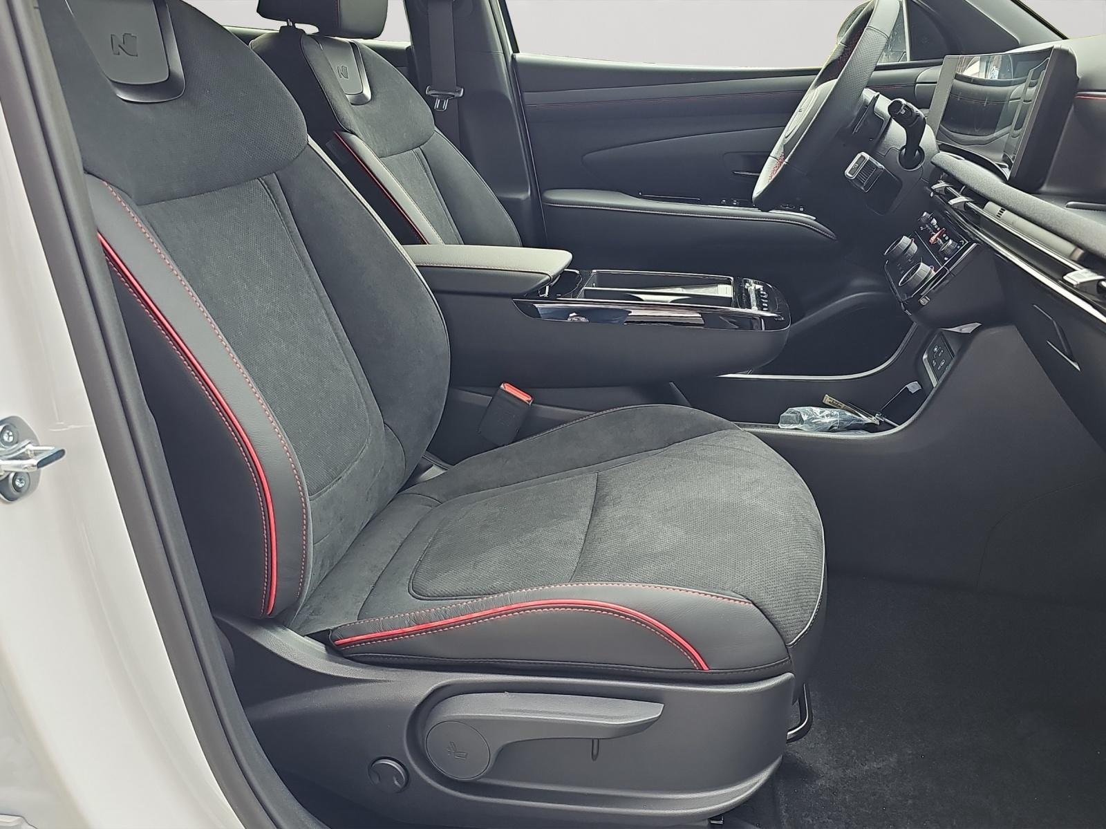Bild 9 von HYUNDAI Tucson 1.6T-GDi 7-DCT N-Line/LED/PDC