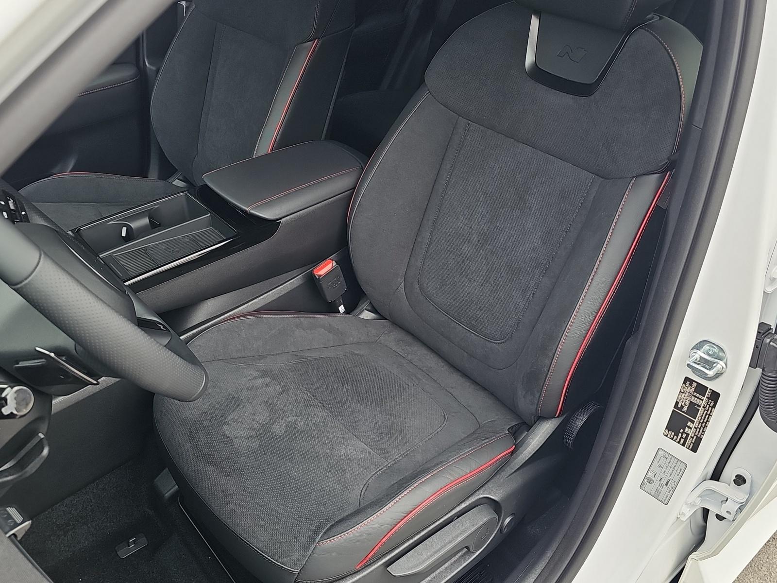 Bild 12 von HYUNDAI Tucson 1.6T-GDi 7-DCT N-Line/LED/PDC
