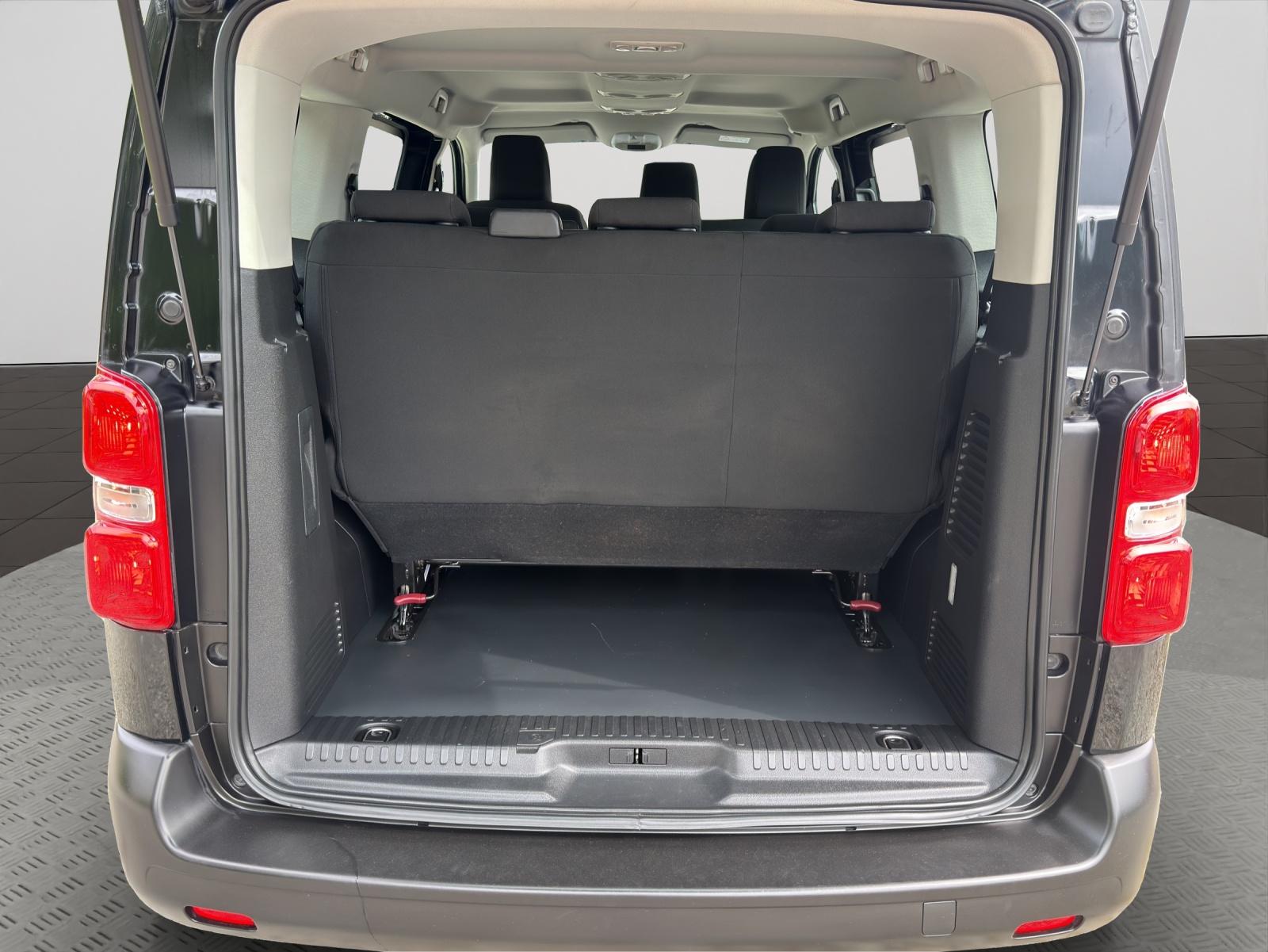 Bild 4 von OPEL Vivaro 1,5D 6-Gang Bluetooth / Carplay+AndroidAu