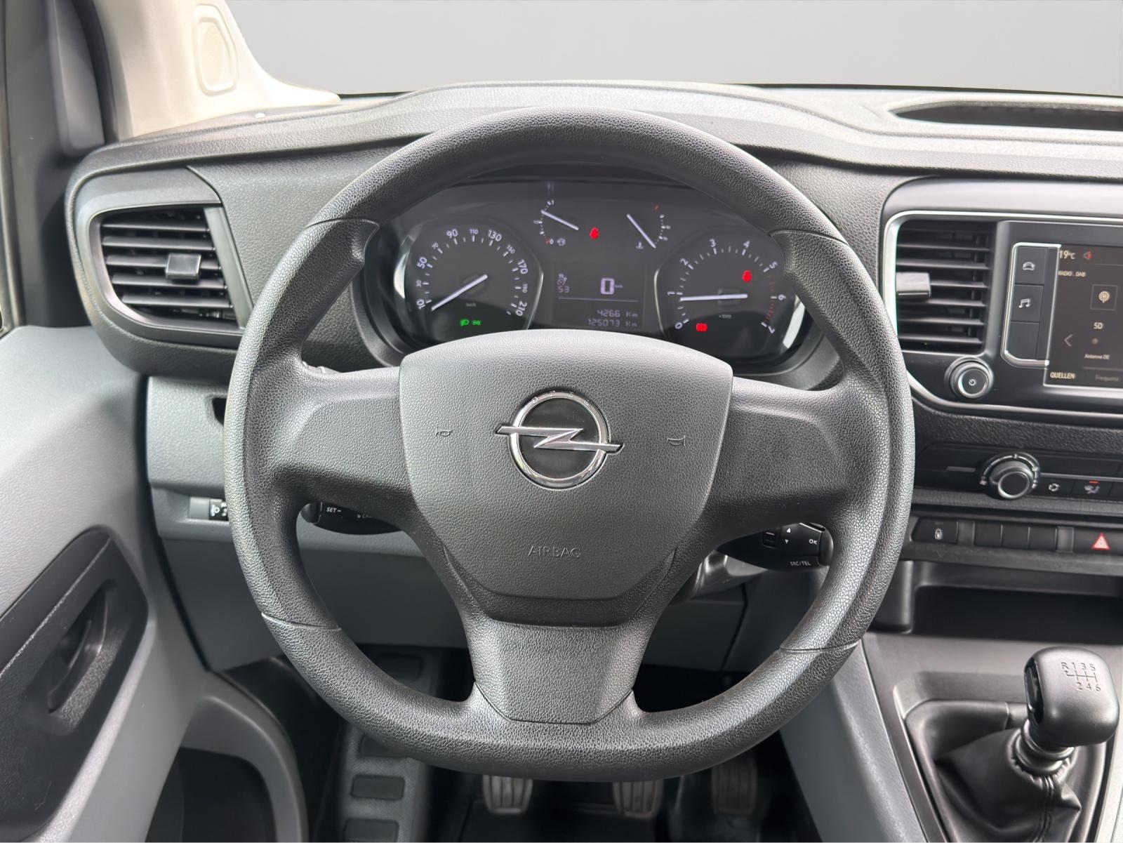 Bild 9 von OPEL Vivaro 1,5D 6-Gang Bluetooth / Carplay+AndroidAu