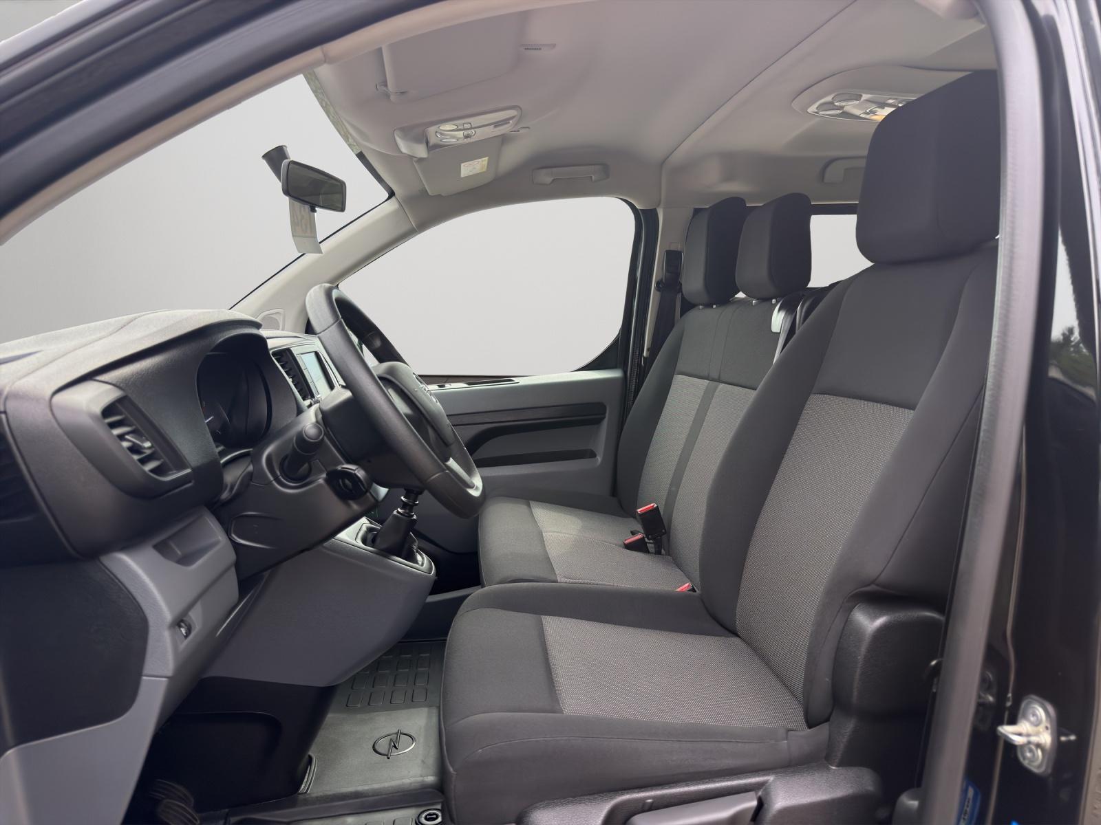 Bild 21 von OPEL Vivaro 1,5D 6-Gang Bluetooth / Carplay+AndroidAu