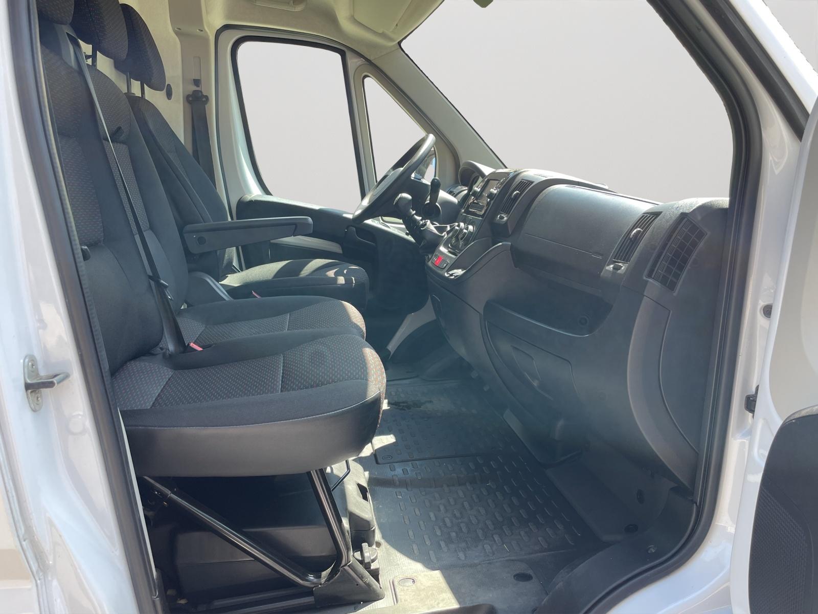 Bild 10 von PEUGEOT Boxer L3H2 2.2 BlueHDi 6GS DAB/KLIMA