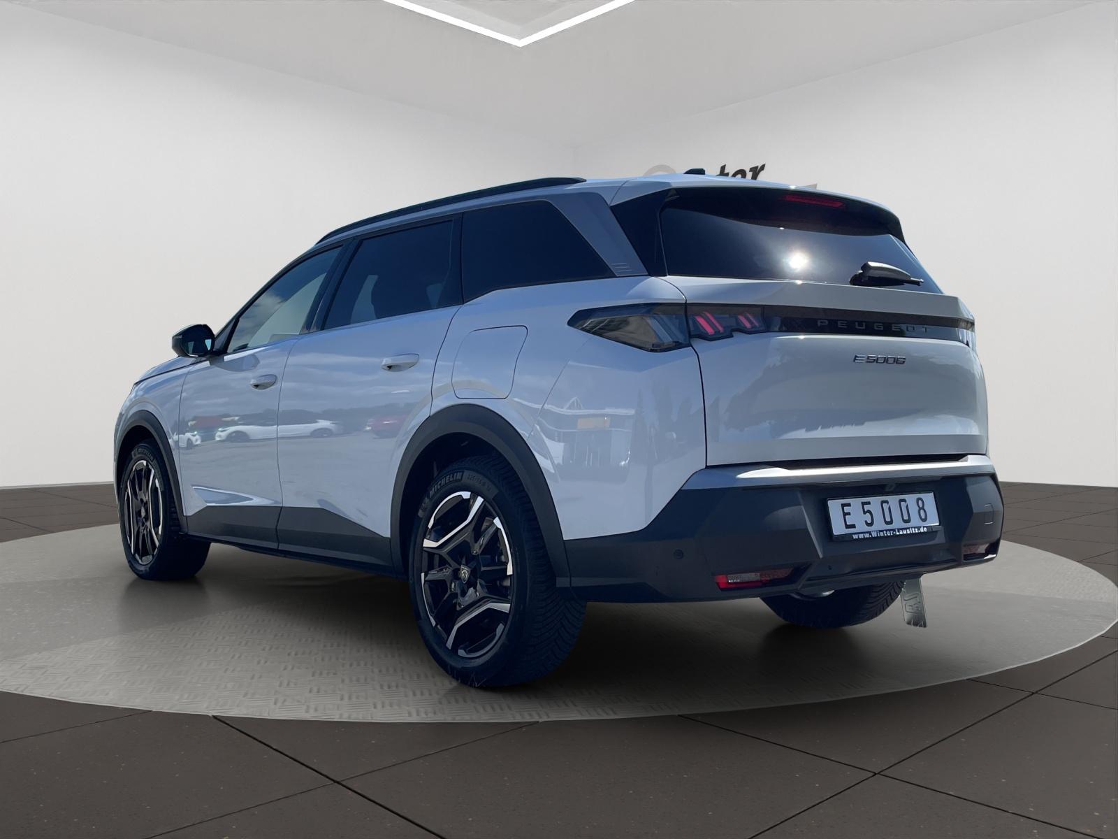 Bild 4 von PEUGEOT 5008 Elektromotor 210 Allure AHZV/LED/7-Sitzer/D