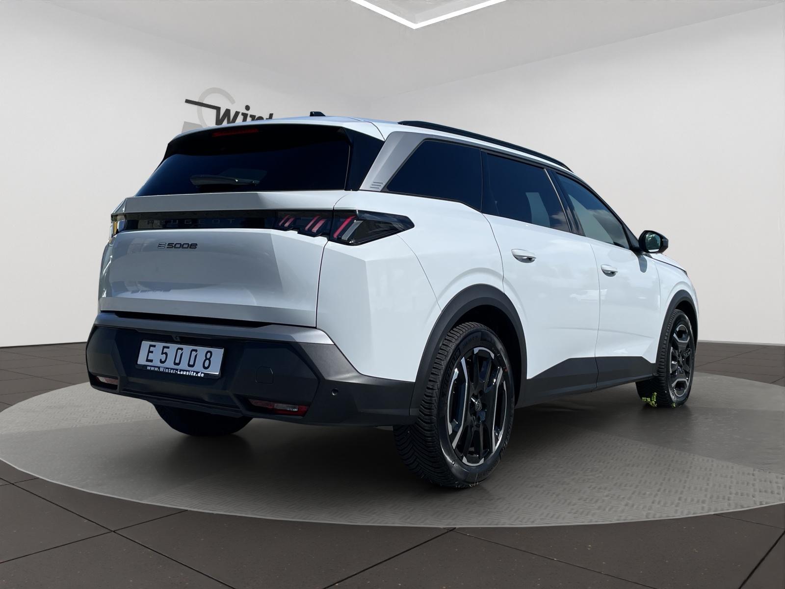 Bild 6 von PEUGEOT 5008 Elektromotor 210 Allure AHZV/LED/7-Sitzer/D