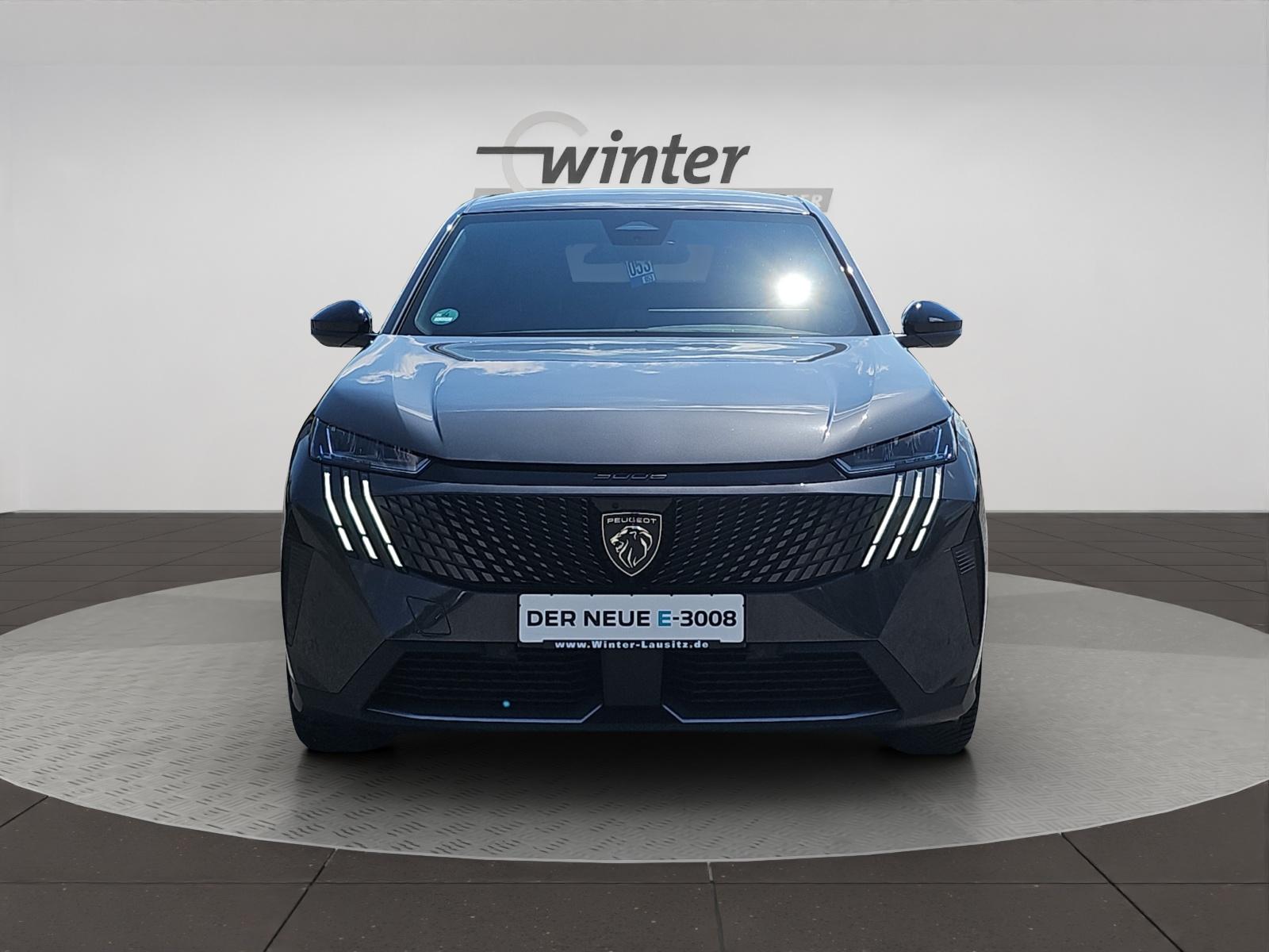 Bild 9 von PEUGEOT 3008 Elektromotor 210 Allure Business Allwetter/