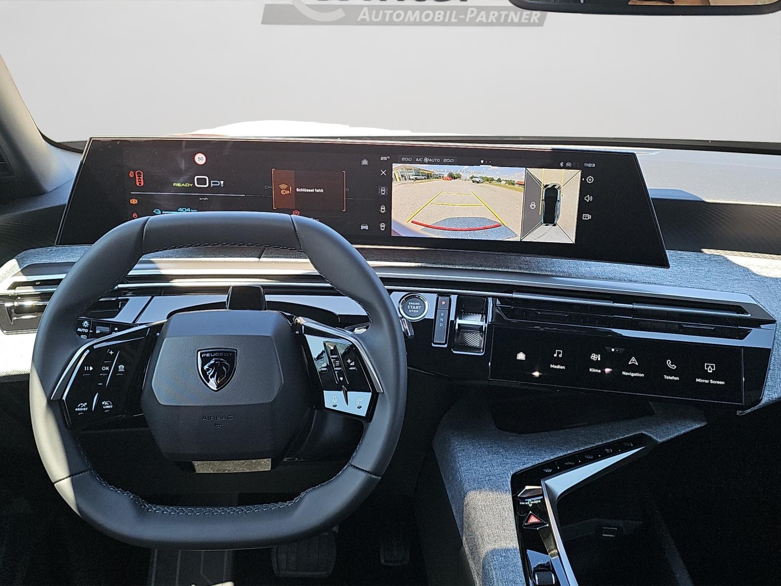 Bild 13 von PEUGEOT 3008 Elektromotor 210 Allure Business Allwetter/