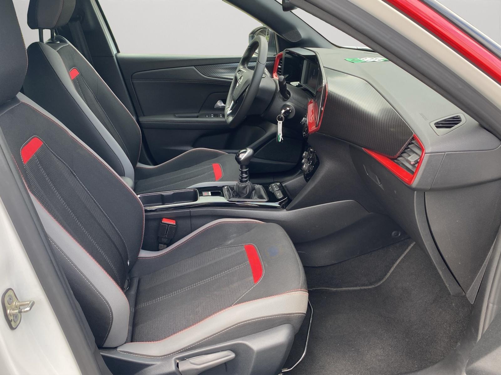 Bild 10 von OPEL Mokka 1.2 Turbo GS