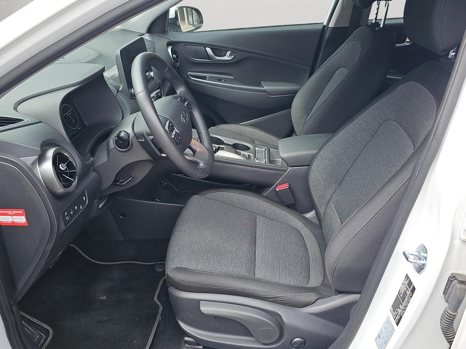 Bild 18 von HYUNDAI Kona 100KW Select/DAB/KAMERA/SHZ