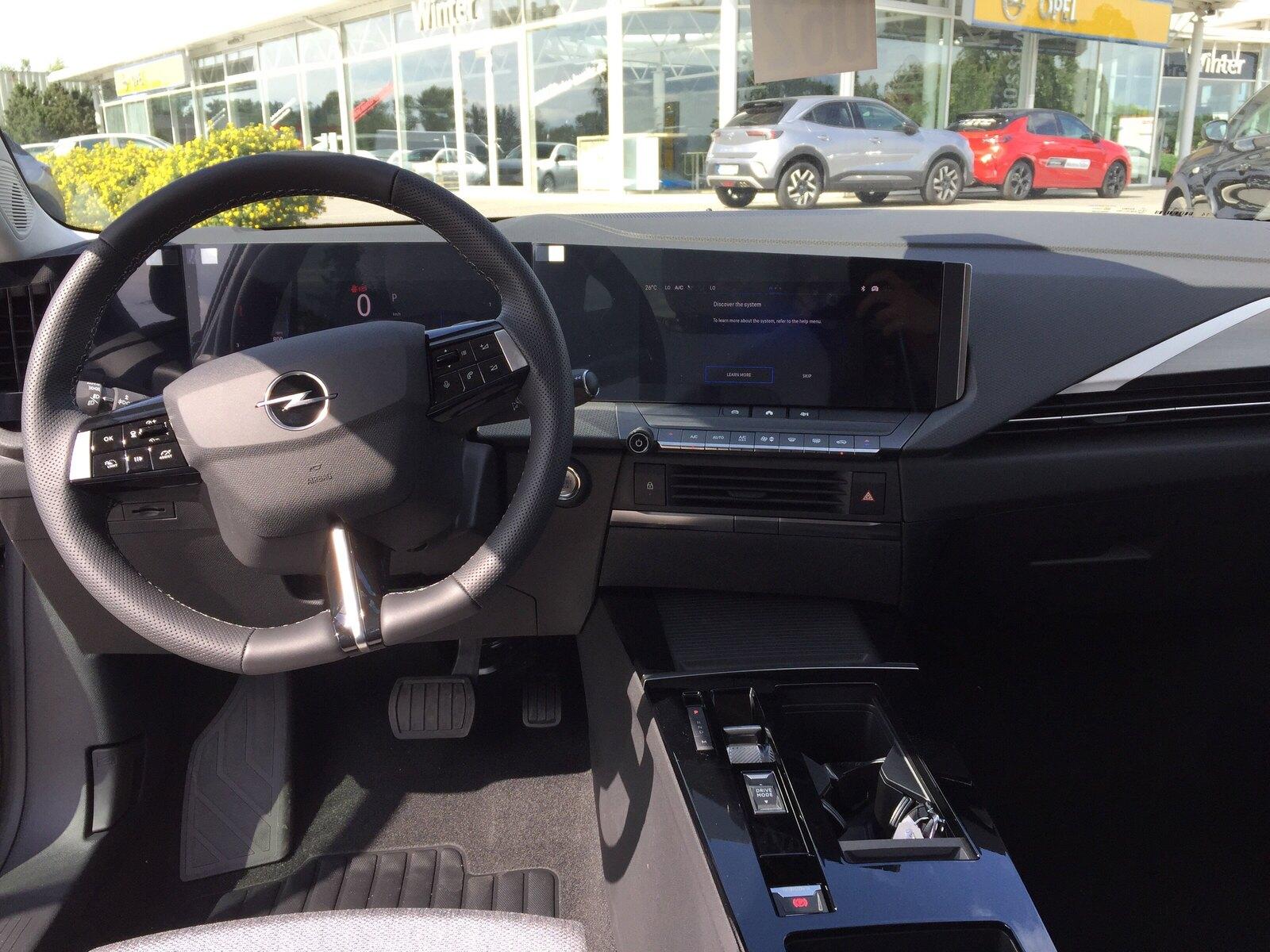 Bild 8 von OPEL Astra 1.2 AT Elegance LED/NAVI/KAMERA/DAB