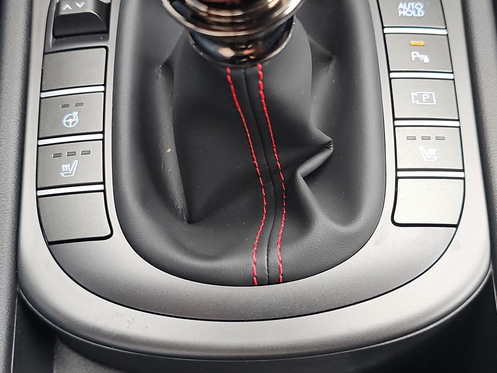 Bild 22 von HYUNDAI Kona 1.6T-GDi 6-MT N-Line/LED/NAVI
