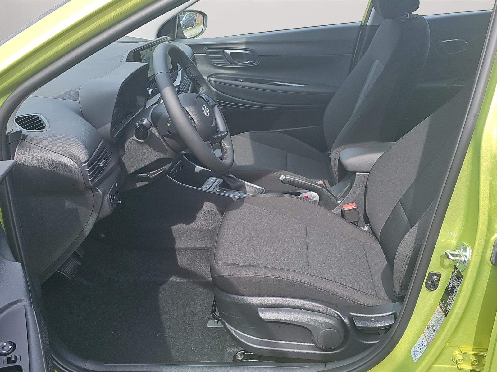 Bild 18 von HYUNDAI i20 1.0T-GDi 7-DCT Trend/PDC/DAB