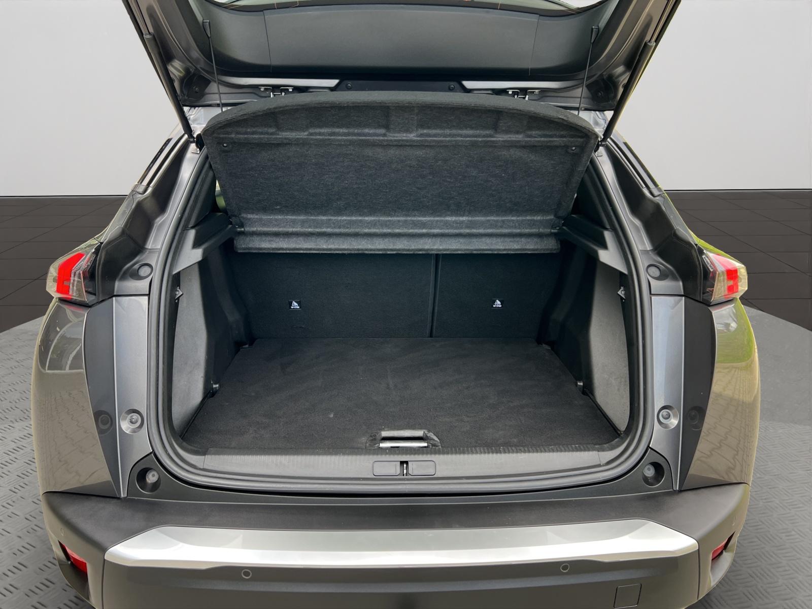 Bild 12 von PEUGEOT 2008 1.2 PureTech GT